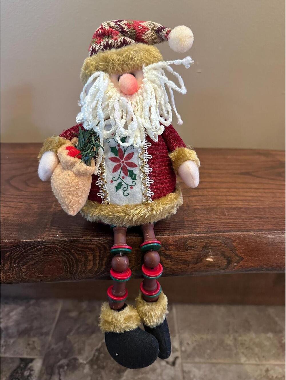 Santa Shelf Sitter